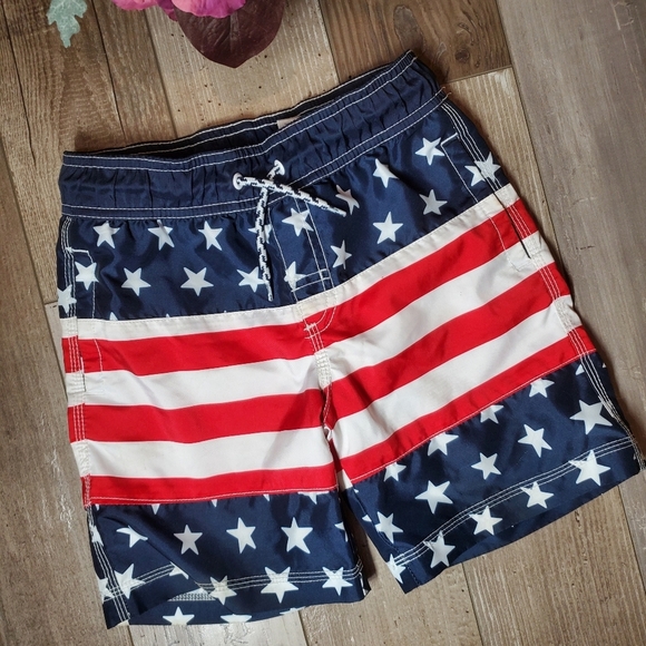Gymboree Boys Red White & Blue Stars & Stripes Patriotic Flag Print Swim Trunks - Picture 6 of 12